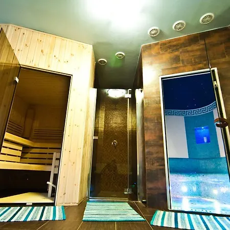 Hotel Mazurski Dworek Mikołajki