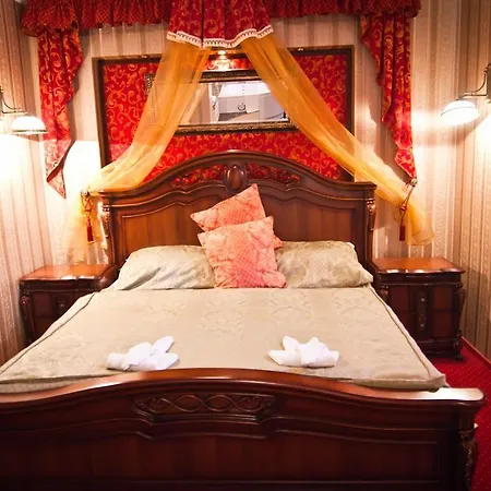 Hotel Mazurski Dworek Mikołajki